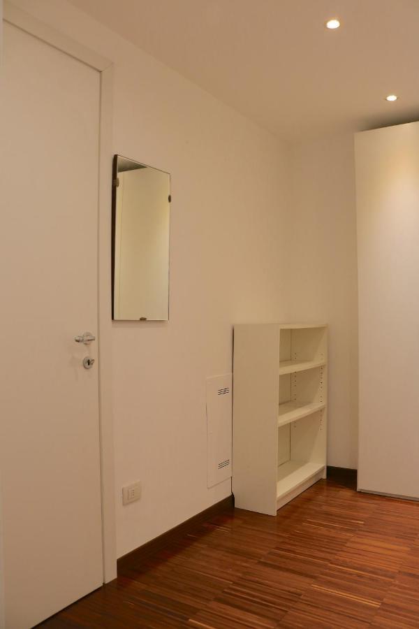 דירות מילאנו Cozy & Large Loft Famagosta מראה חיצוני תמונה