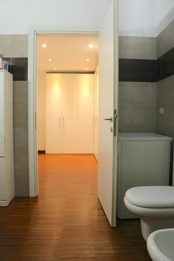 דירות מילאנו Cozy & Large Loft Famagosta מראה חיצוני תמונה