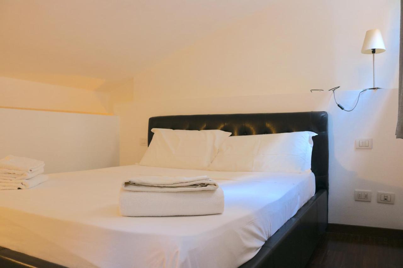 דירות מילאנו Cozy & Large Loft Famagosta מראה חיצוני תמונה